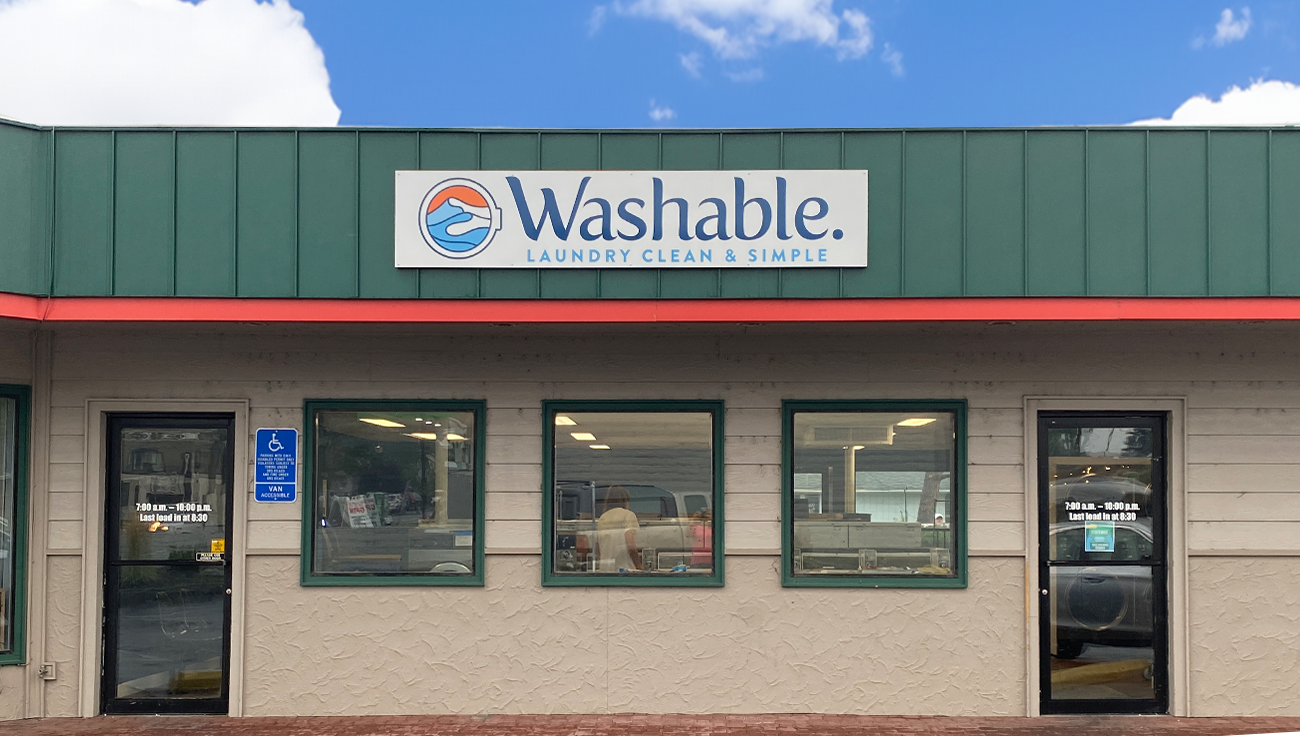 Exterior front door of Washable Laundromat in Bend Oregon